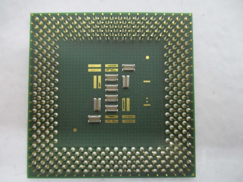 INTEL 850/128/100/1.75V UNMP