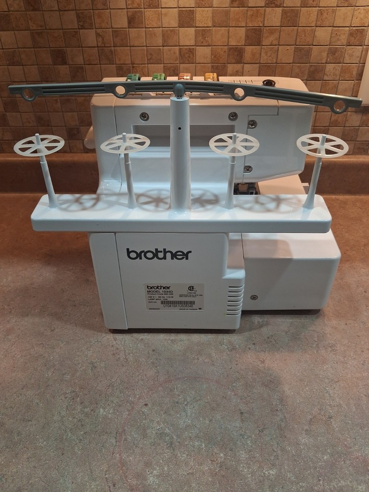 Brother Lock 1034D Serger Sewing Machine 3/4 Thread Capability