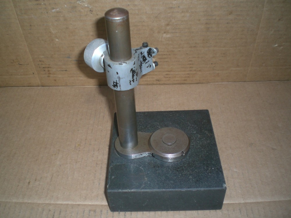 6 x 6 in Granite Comparator stand No indicator