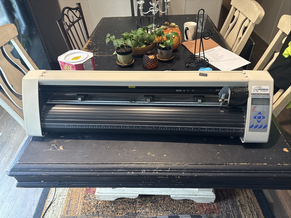 Vinyls Express R Series II