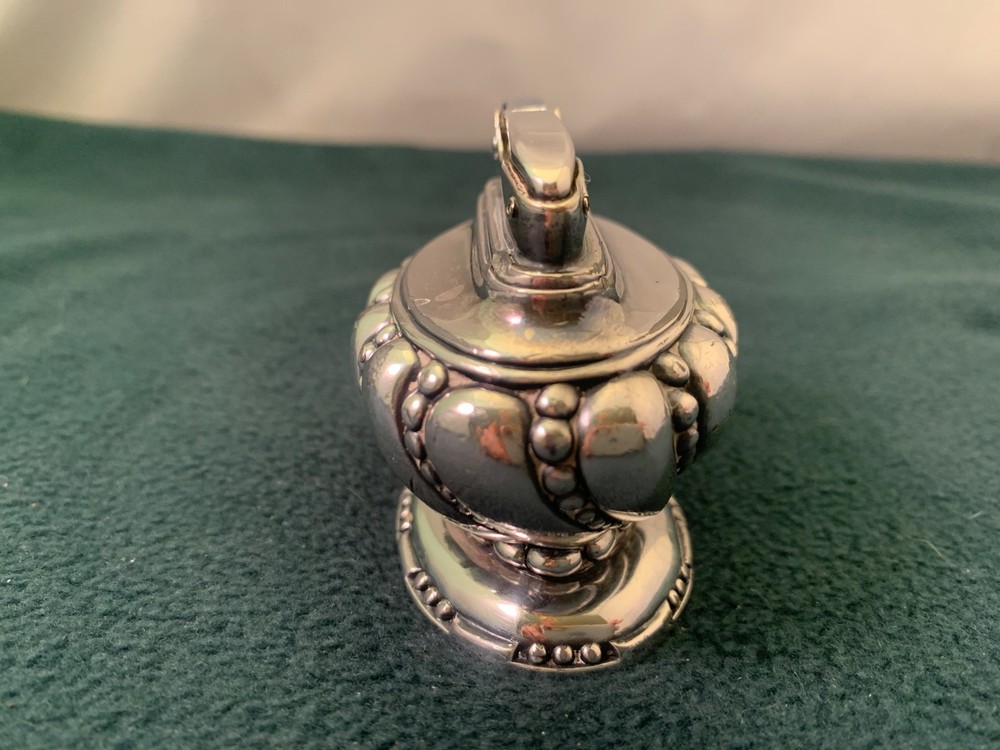 Vintage Ronson Crown Silver Plated Table Cigarette Lighter