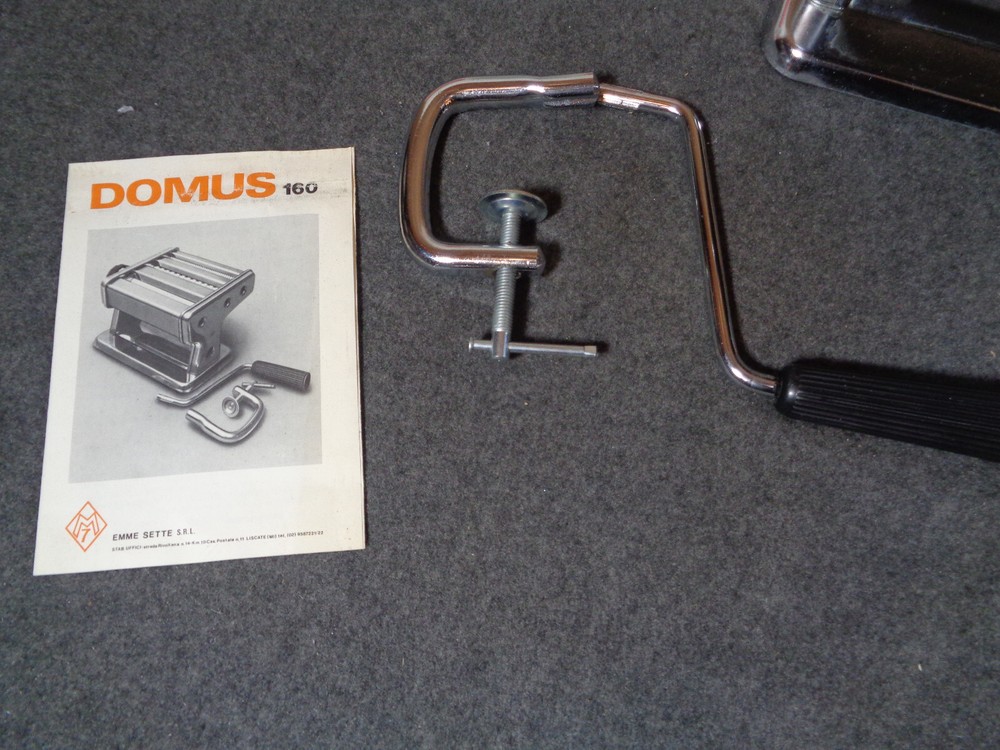 DOMUS Pasta Maker Model 160 Hand Crank Machine