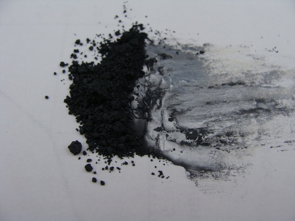 Molybdenum disulfide fine powder 1.5 microns