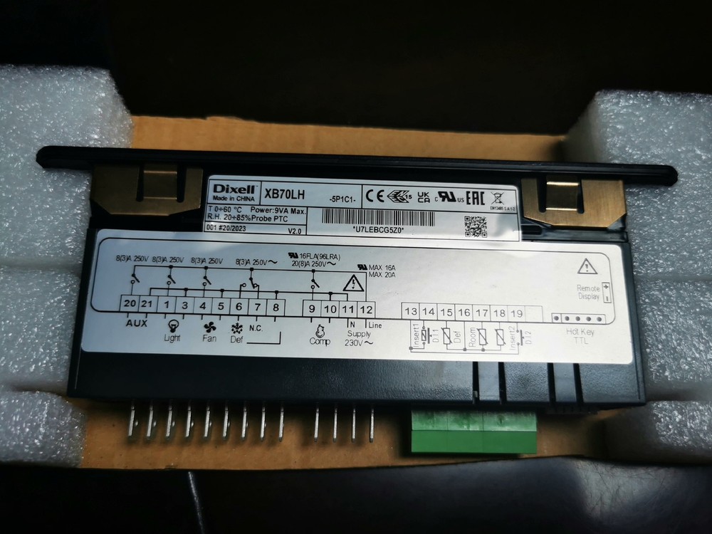 1PCS NEW XB70LH temperature controller