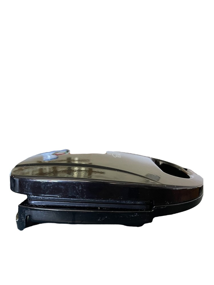 Rival 2- Slice Waffle Maker S6136W Great condition!