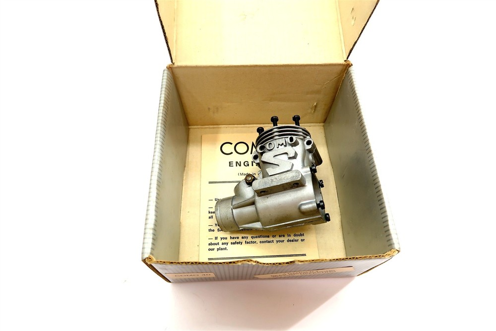 COMO S 40 Model Airplane R/C Engine with Original Box ~ Missing Pieces ?? n1