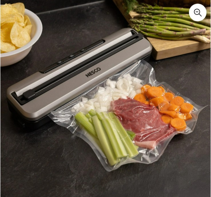 Nesco Space-Saving Vacuum Sealer Machine, Automatic One-Touch Food Sealer...
