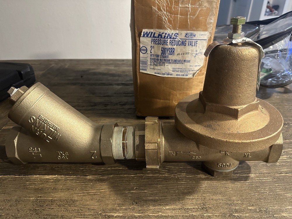 Zurn Wilkins 500XL 2in. 300 psi Cast Bronze FNPT Pressure Reducing Valve