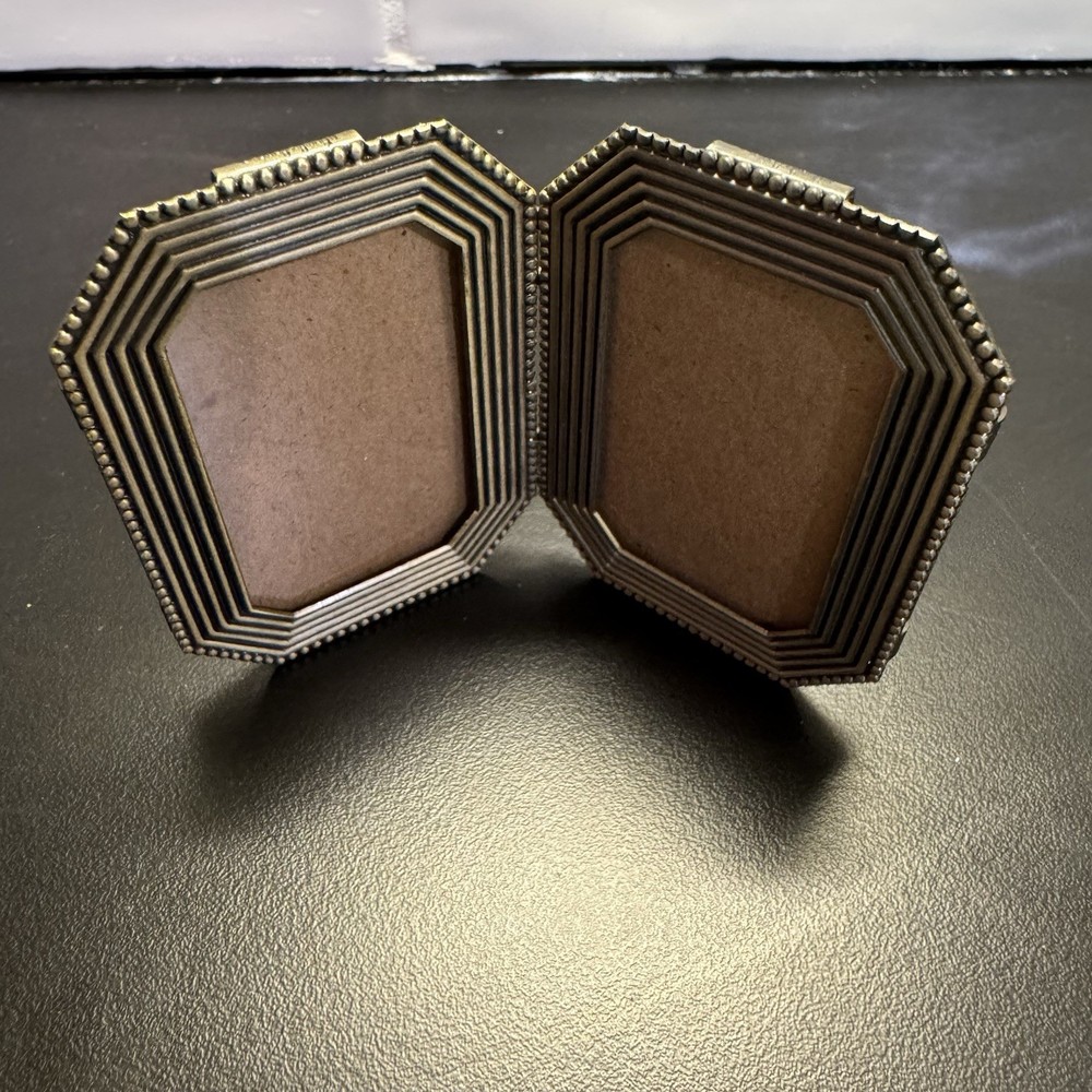 1981 Lillian Vernon Solid Brass Picture Frame With Original Container