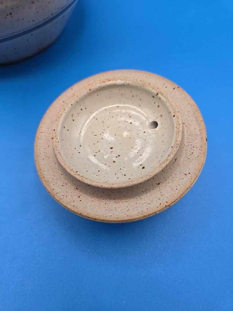 Aberdeenshire Crathes Pottery Studio Teapot