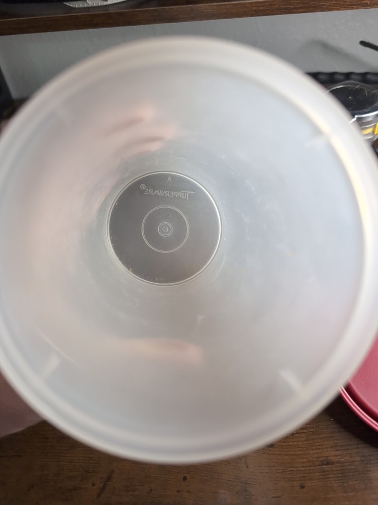 Tupperware 2 Quart Round Pour Pitcher Sheer 281 redish lid 563
