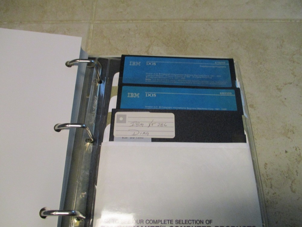 Vintage IBM Dos Disk Operating System Ver 3.20 5.25" Diskettes Manual Software