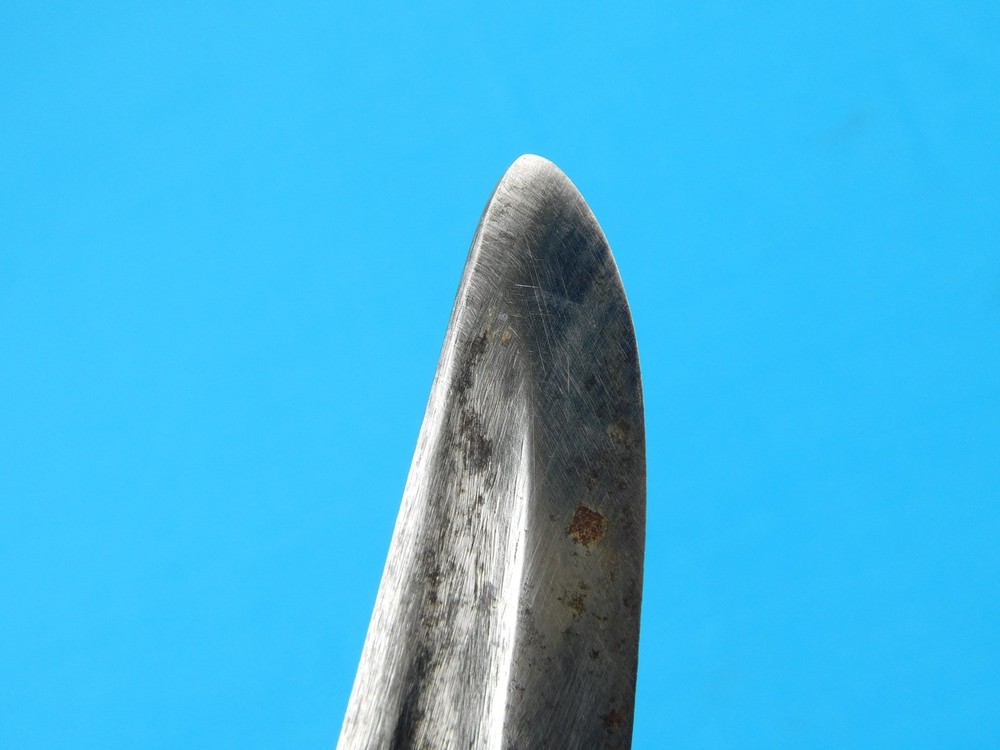 US WW2 Fighting Knife made from Bayonet