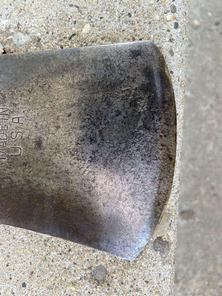 VINTAGE PLUMB MADE IN USA SINGLE BIT AXE HEAD