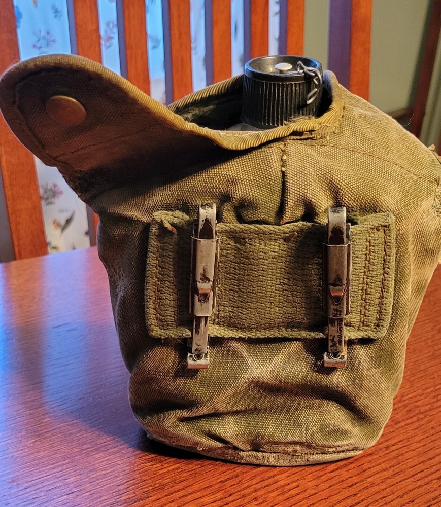 US Army Canteen & Cover