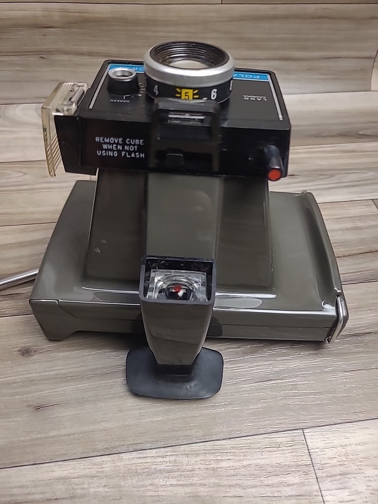 Polaroid Land Camera Colorpack II, Grey Instant Camera, Retro W/Case & Flashcube