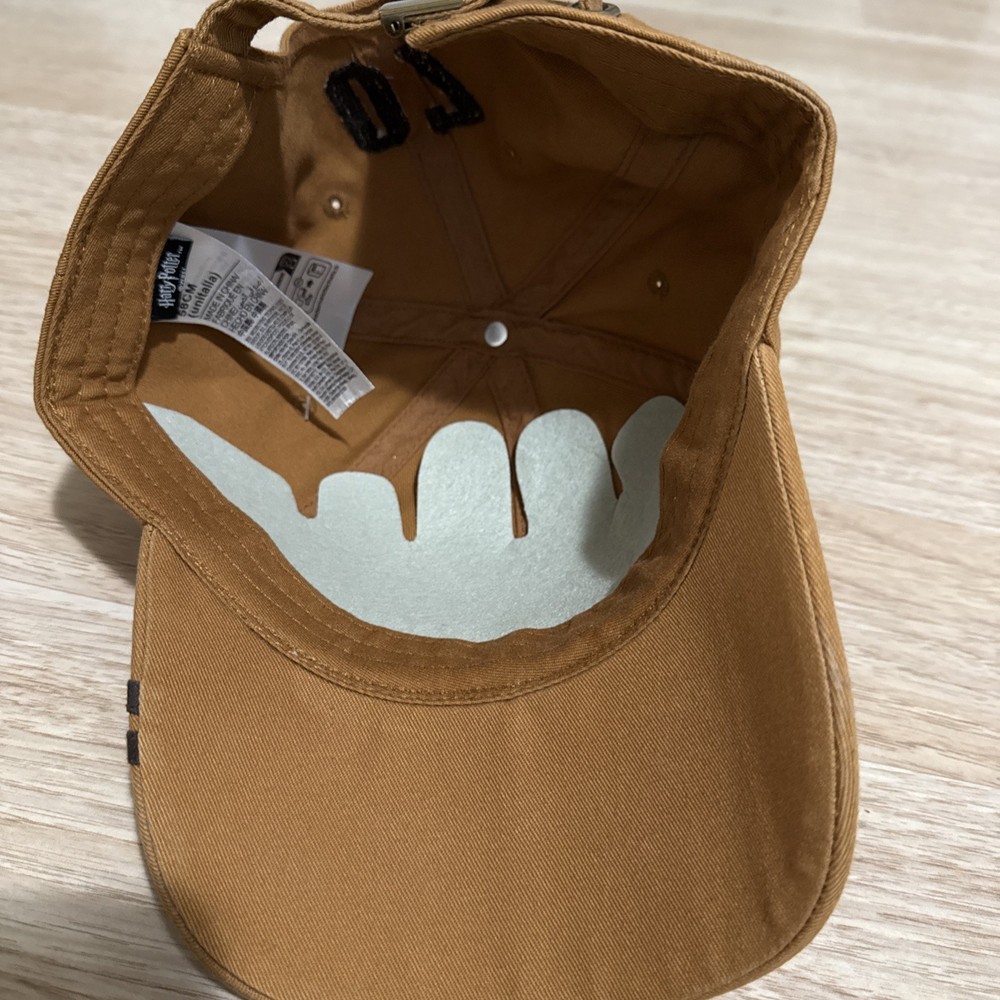 Harry Potter Hogwarts Hufflepuff Hat