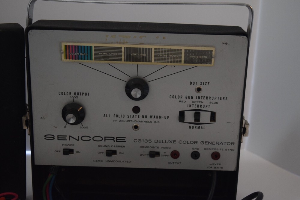 Vtg. Sencore CG135 Deluxe Color Generator - Working