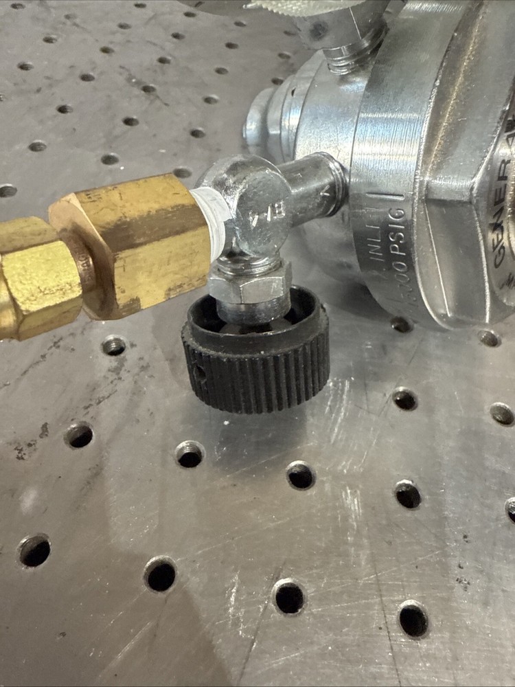 Victor GPT270D CO2 Regulator System