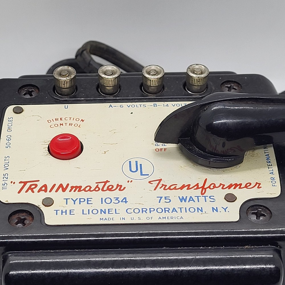 Lionel-"TrainMaster" Transformer-Type 1034-75 Watts, Output 4 - 20 Volts, Tested