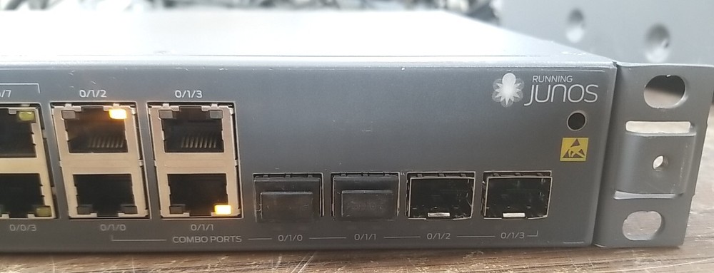 Juniper ACX1100-AC Universal ACCESS Router. *READ⬇️*