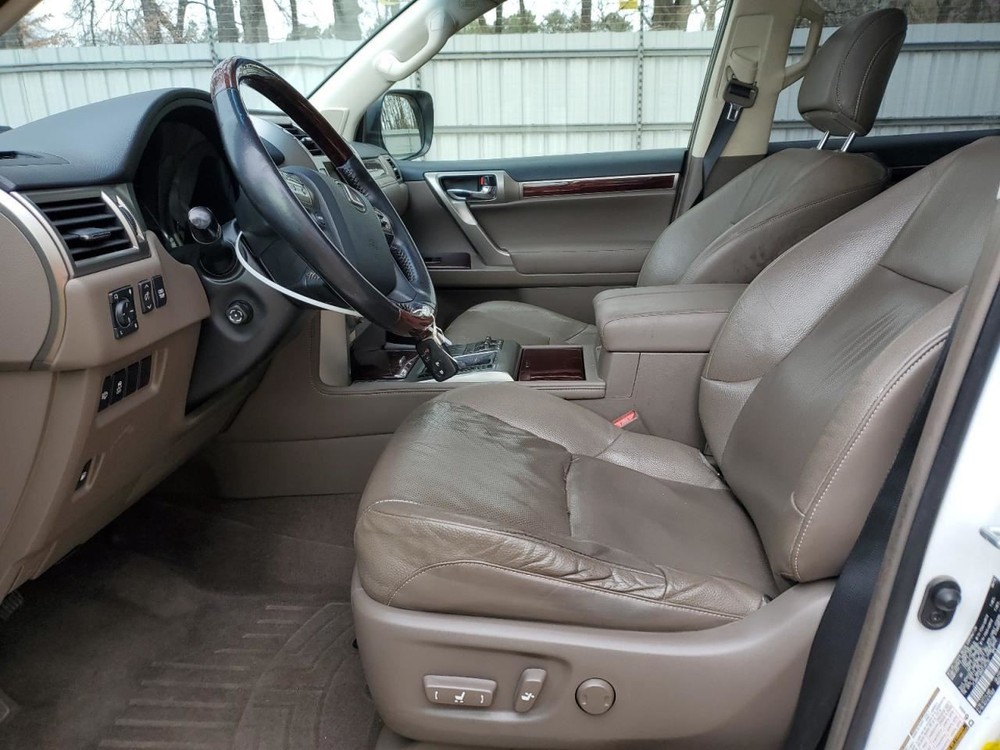 GX460 2016 Glove Box 4900254