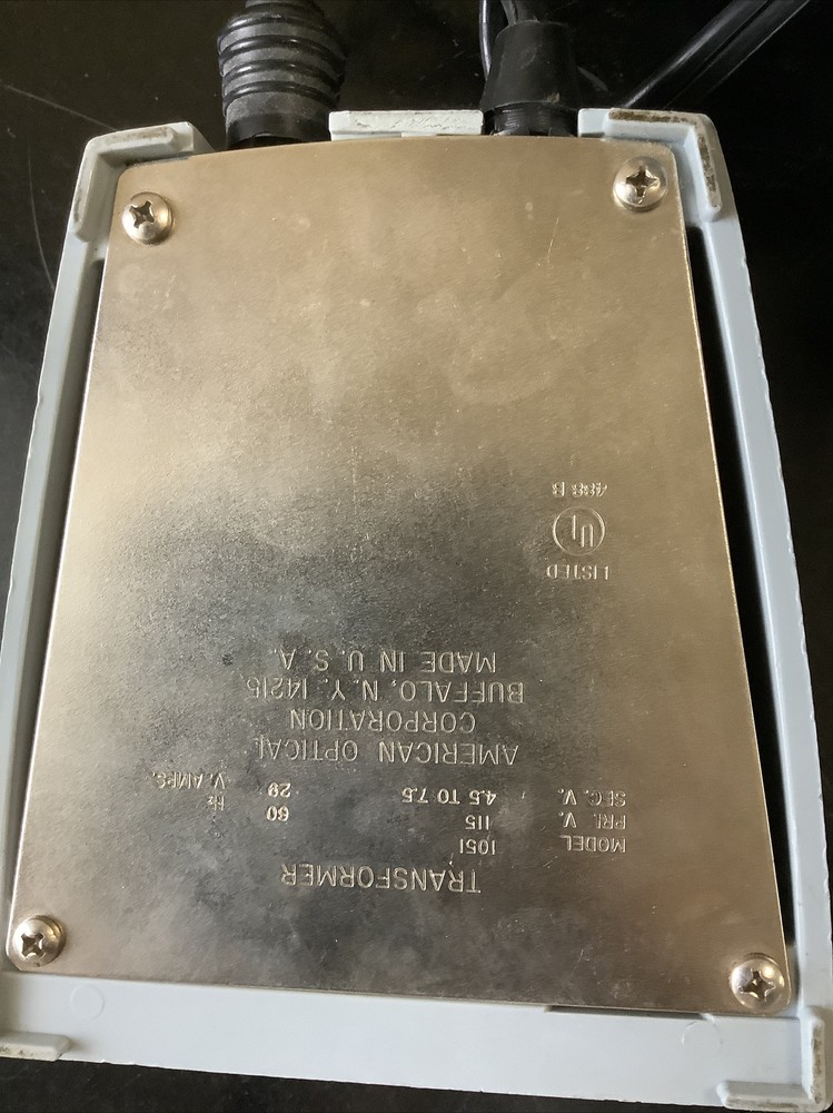 AO Spencer Binocular Microscope with Transformer