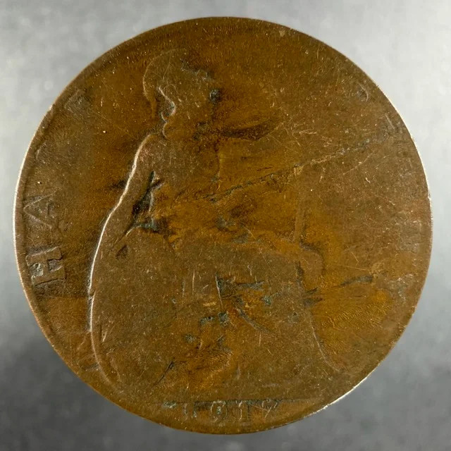 1917 Great Britain Half Penny Strong Details