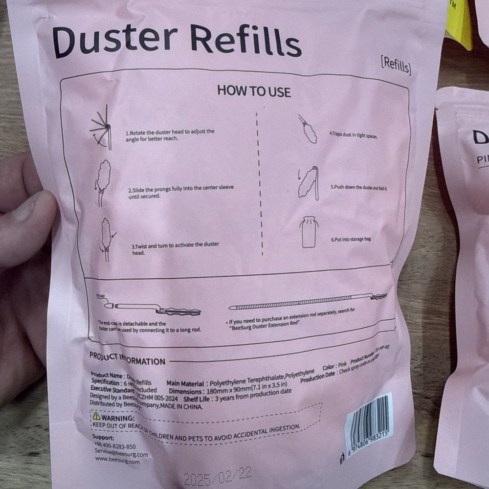 BeeSurg Duster With Extension Handle And 24 Refills Total