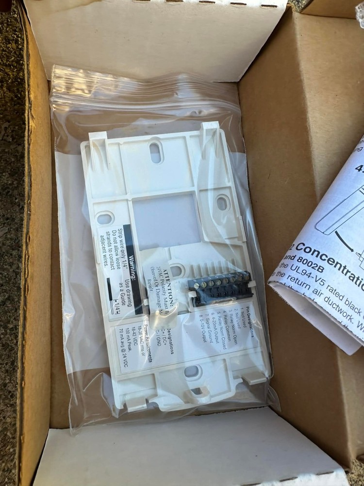 NEW IN BOX TELAIRE VENTOSTAT 8001 CO2 VENTILATION CONTROLLER - 49 AVAILABLE