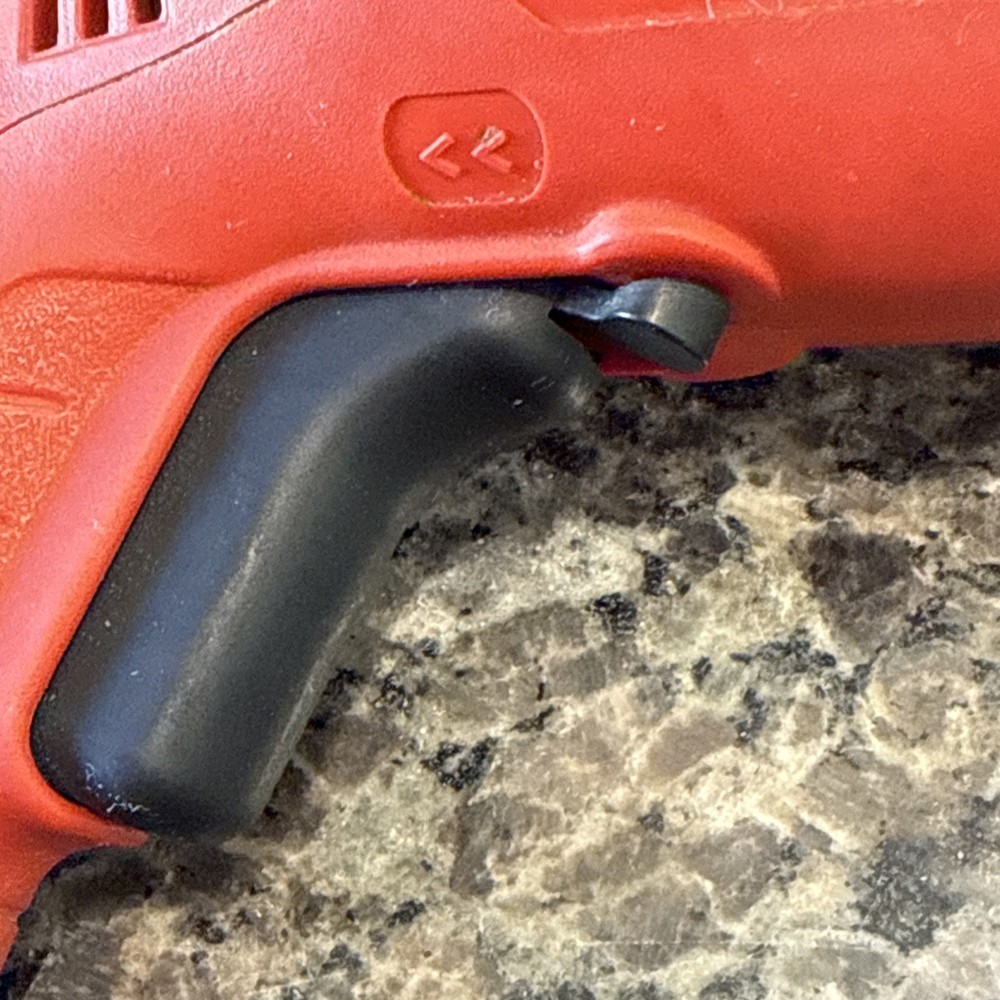 Milwaukee 6742-20 Drywall Screwdriver TESTED WORKING