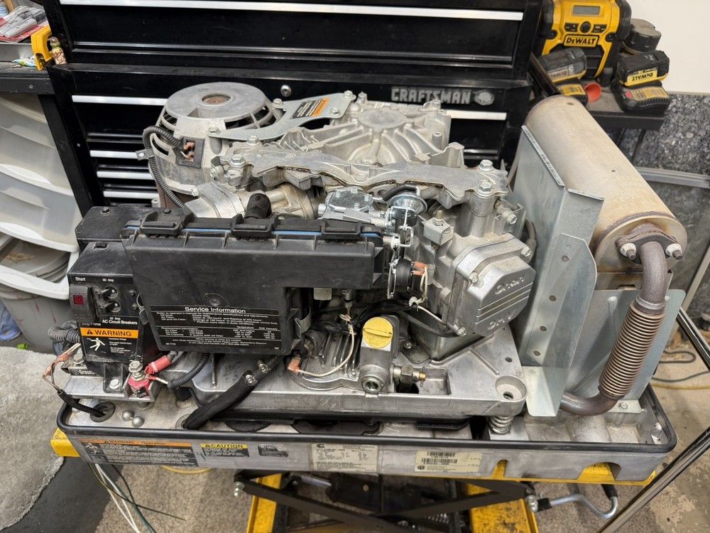 CUMMINS ONAN QG 5500 GENERATOR ( Needs Work Click Item Description)