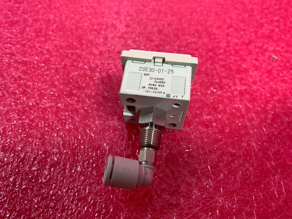 ZSE30-01-25 SMC Vacuum transmitter Pressure switch Used