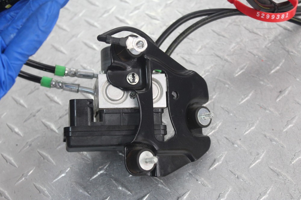 2017 KTM 390 ABS PUMP UNIT MODULE
