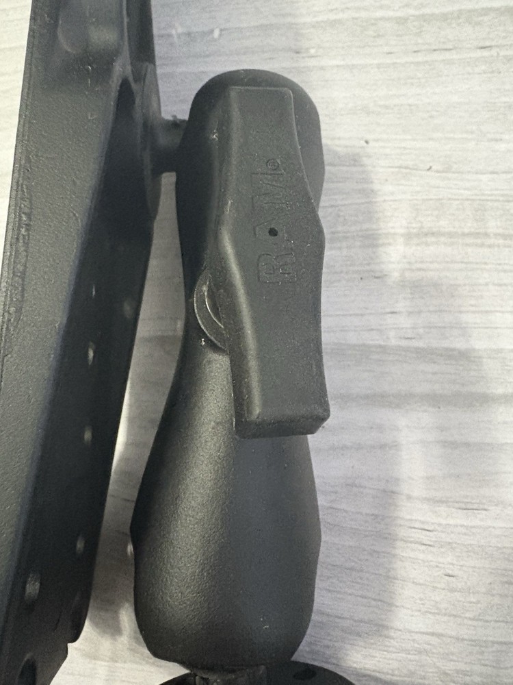 Marine Electronics Mount, Rectangular 3x11" Plate Mount 1.5" C-Ball RAM-137U