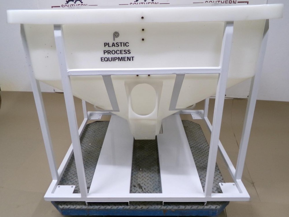 Plastic Process Equipment Material Bin MTB800, 800 LBS Capacity, 22.50 Cubic Ft.