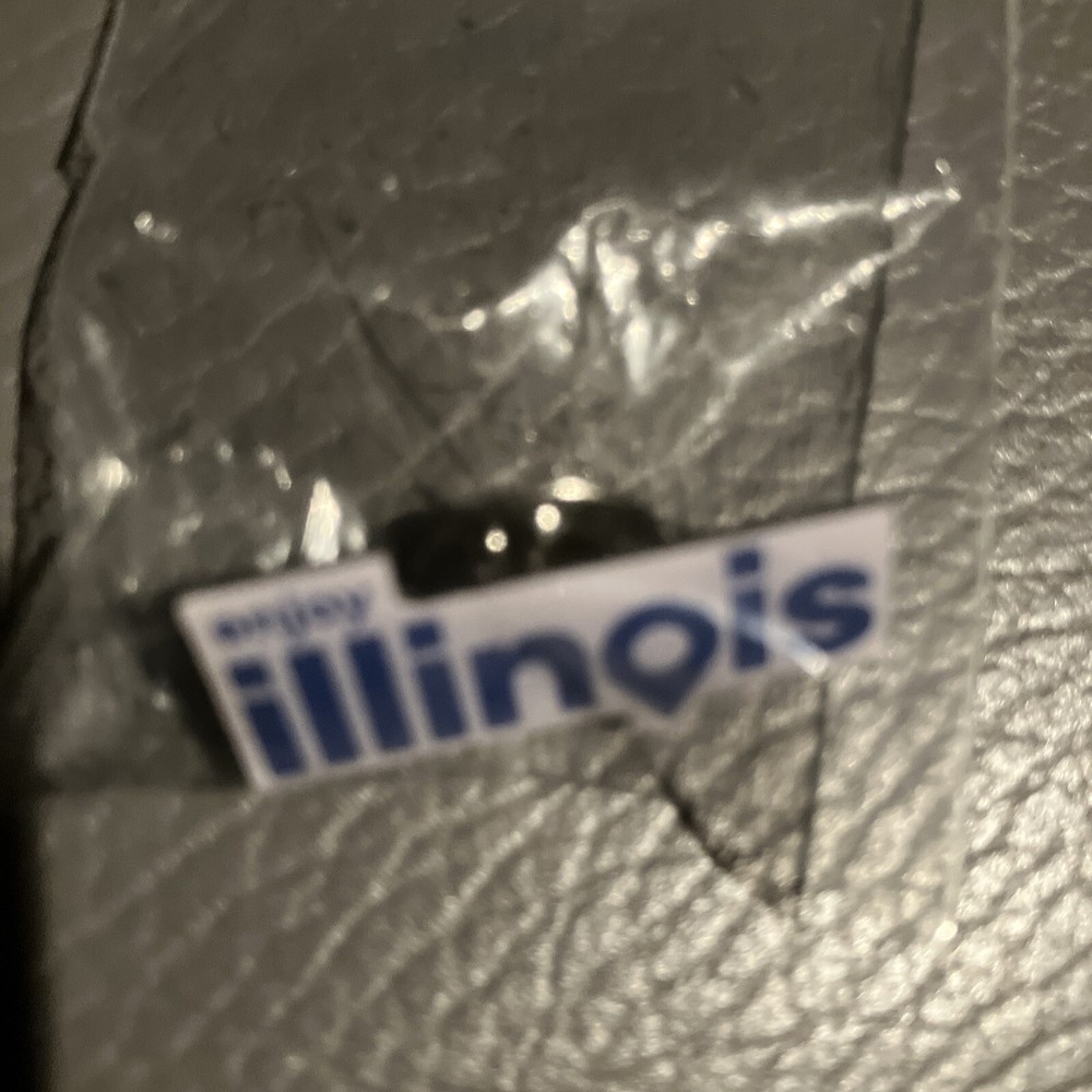 New Blue & White Illinois Pin