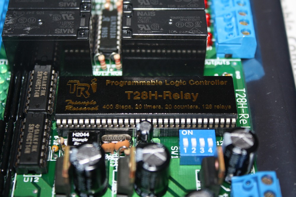 Triangle Research International Inc Programmable Logic Controller T28H-Relay