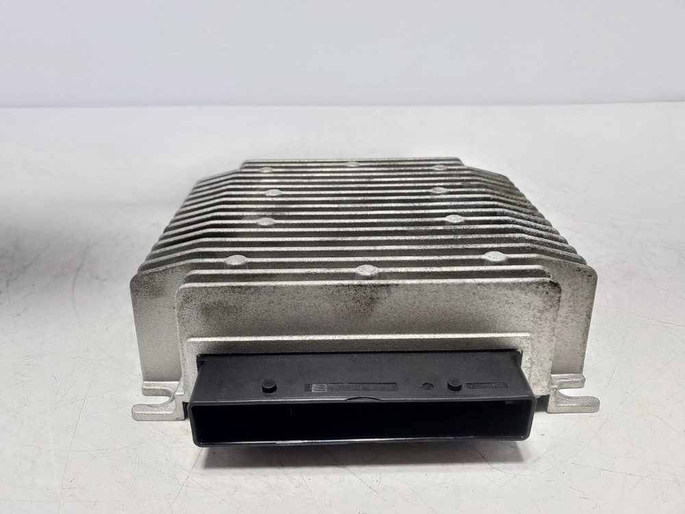 ✅ 2012-2020 OEM Tesla Model X S Premium External Audio Sound System Amplifier