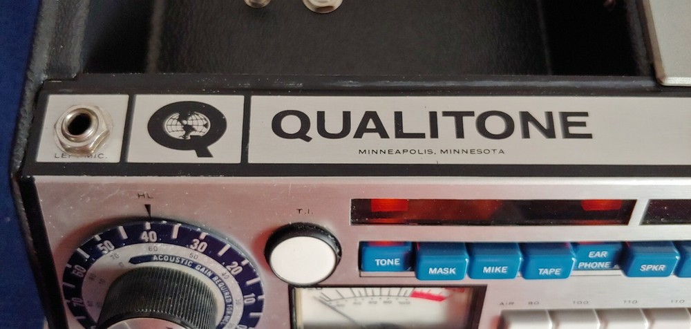 Qualitone Acoustic Appraiser Audiometer