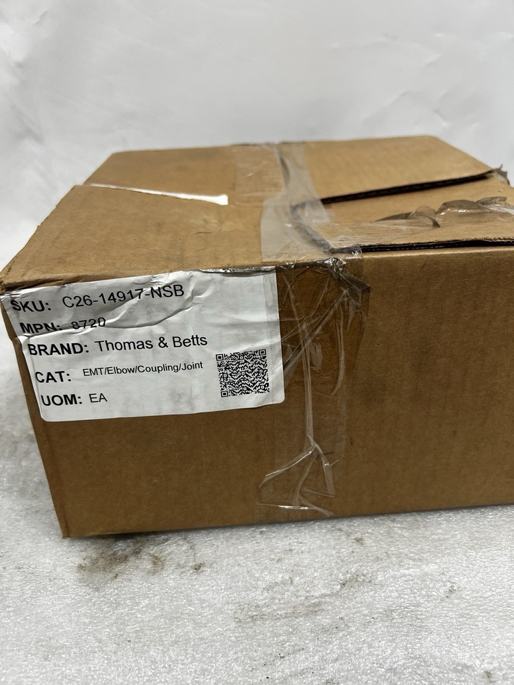 Thomas & Betts 8720 2-1/2" Threadless Coupling