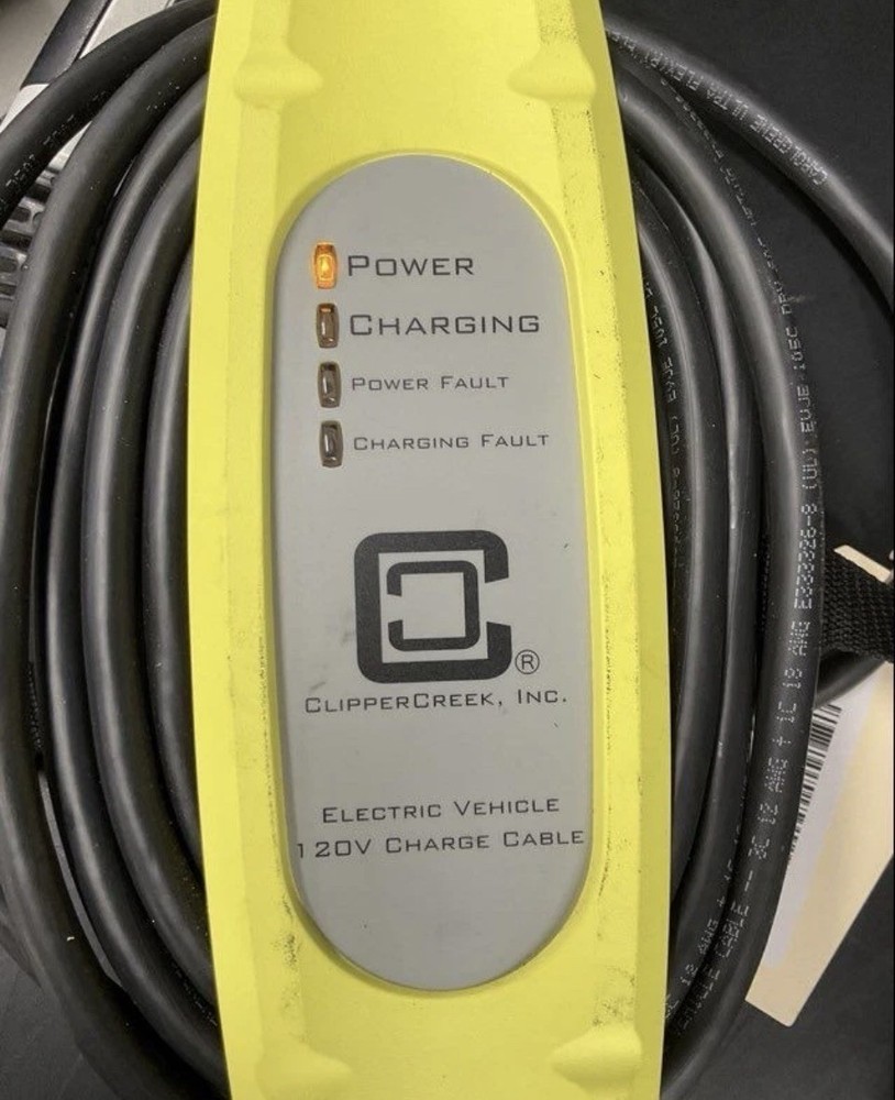 ClipperCreek 120V/12A Plug-in EV Charger