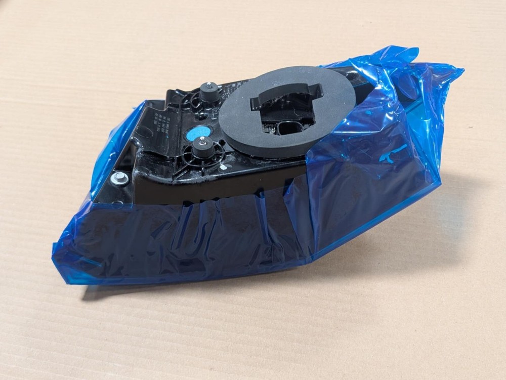 OEM SURPLUS REAR Outer Tail Light SET 2012-21 Tesla Model S - 6005918 6005919