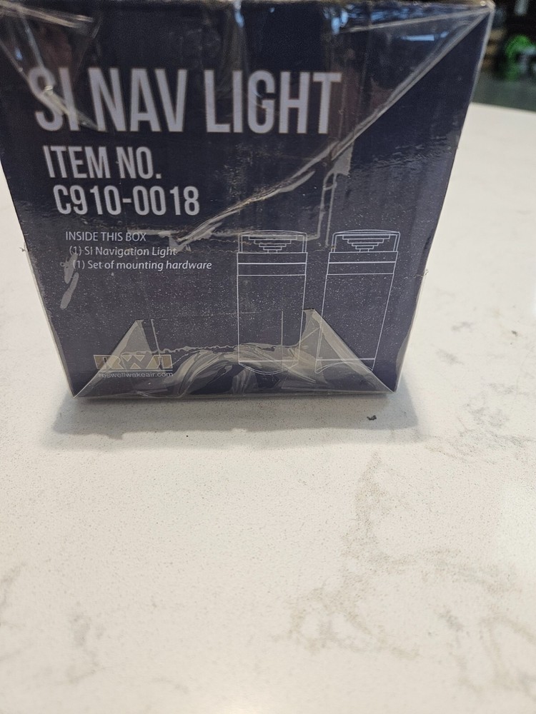 C910-0018, Roswell SI Nav Light