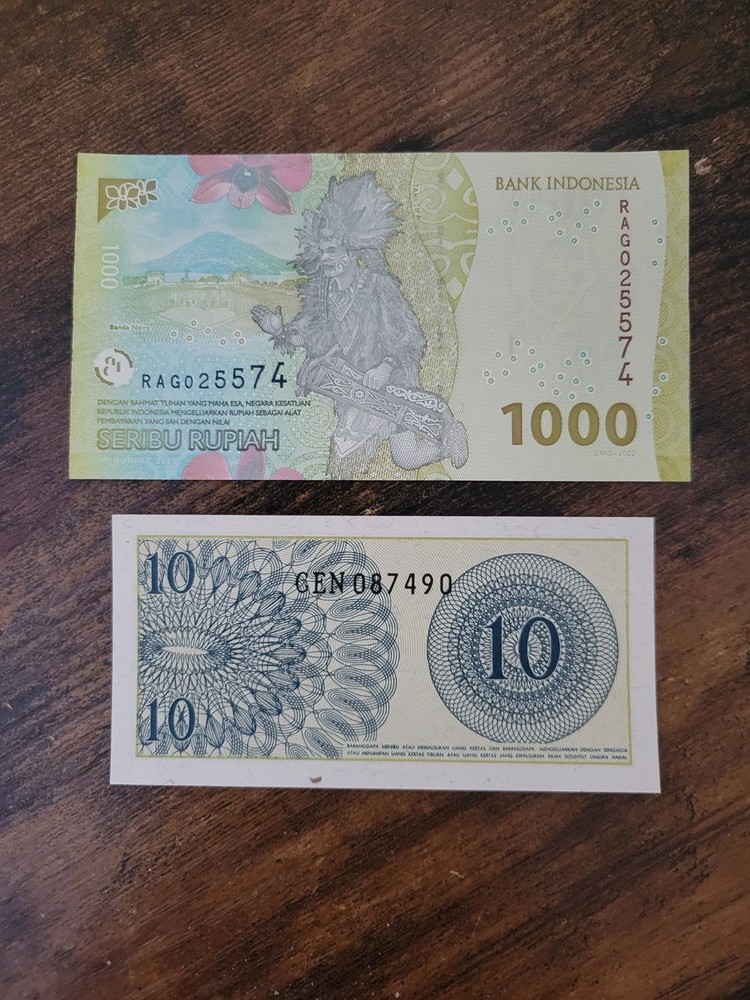 Indonesia Banknotes appear UNC