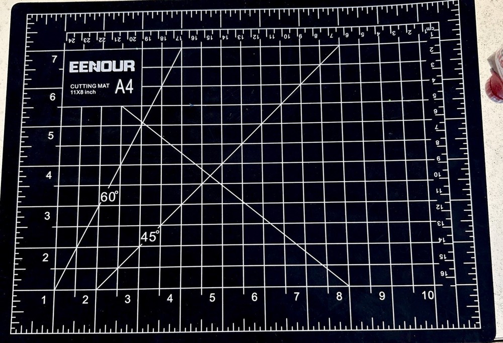 EENOURCutting Mat 11x8 A4 New
