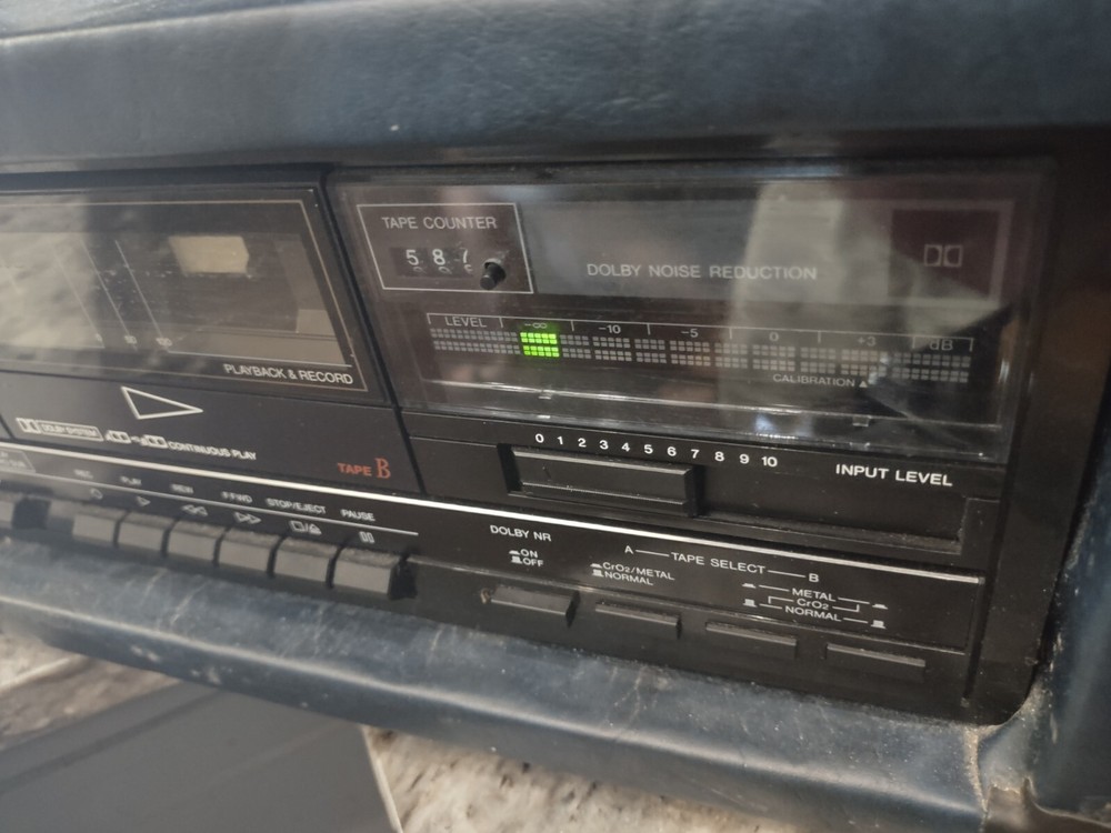 Sanyo Double Cassette Deck RD W41A Untested