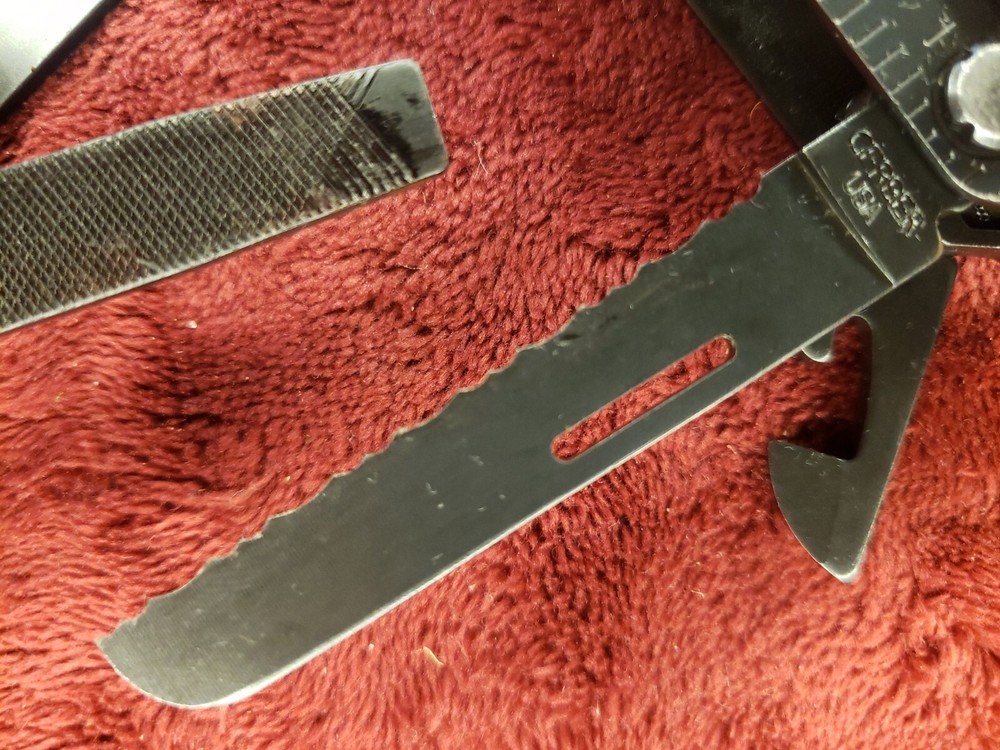 🔪🔪 Gerber Multi Tool Black Needlenose MP600