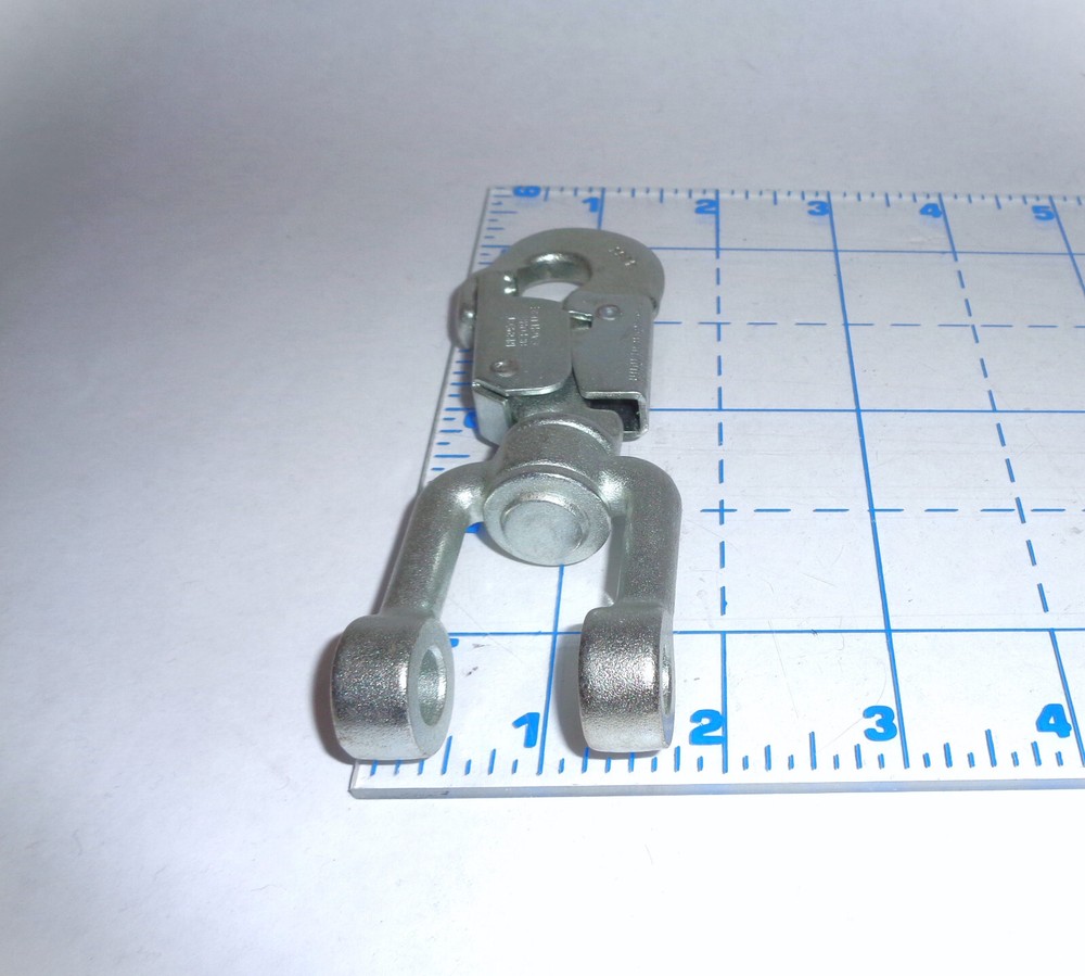 Double-Action Lock Trigger Snap Hook Jaw Swivel Shackle Lift Rigging Connector