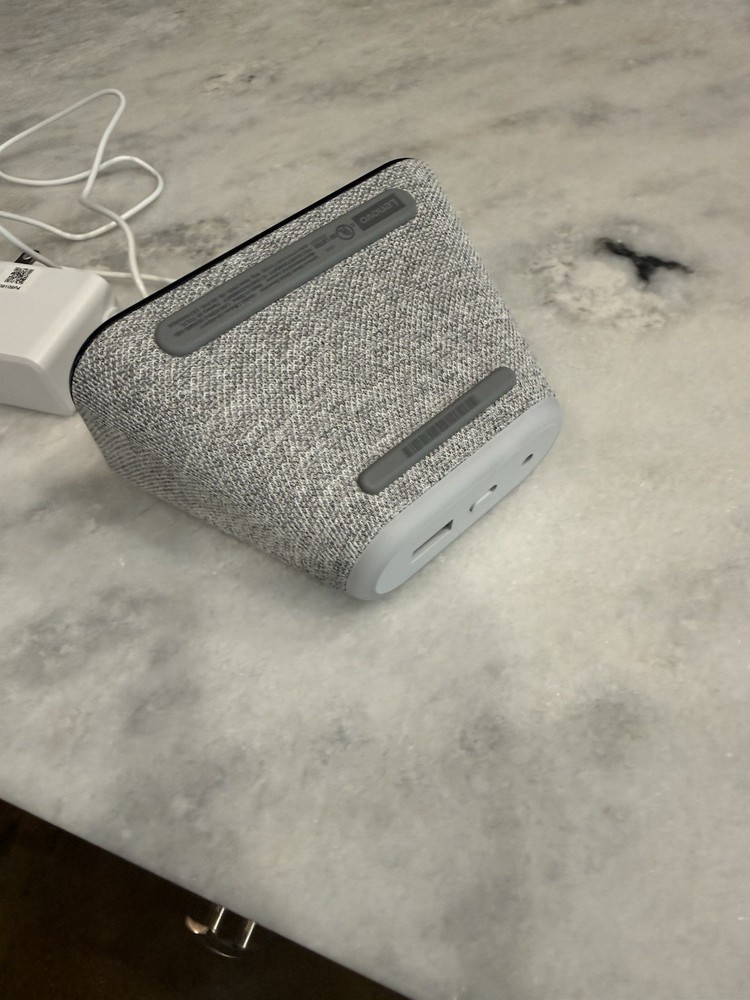 Lenovo Smart Clock Essential Gray Fabric Rectangular Wired Smart Speaker